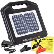 Elettrificatore ad energia solare "Sunny 800" VOSS.farming molto potente, incl. batteria